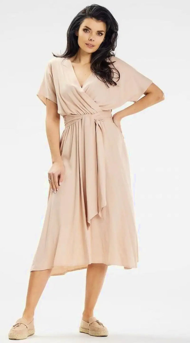 Robe beige midi fluide manche courte - Madame Robe