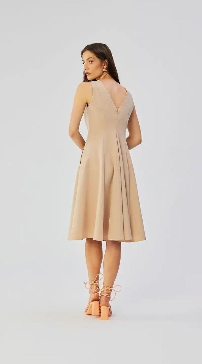 Robe cocktail beige midi évasée - Madame Robe