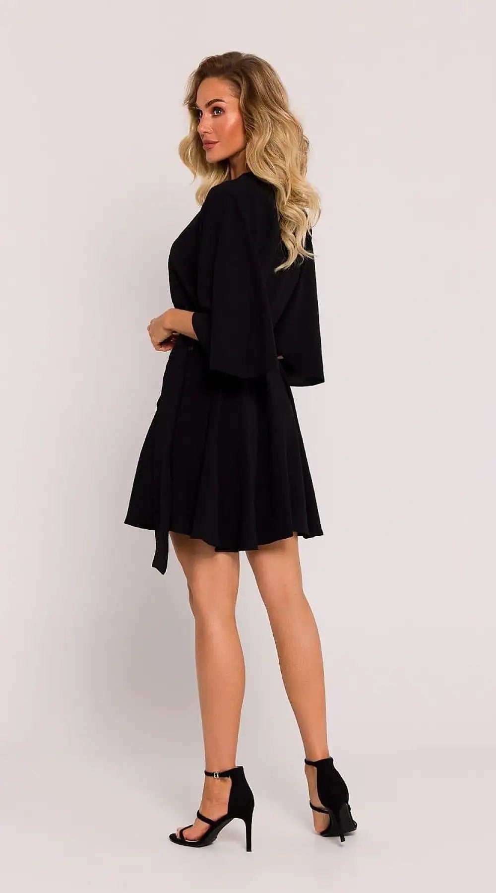 Robe courte de soirée noire