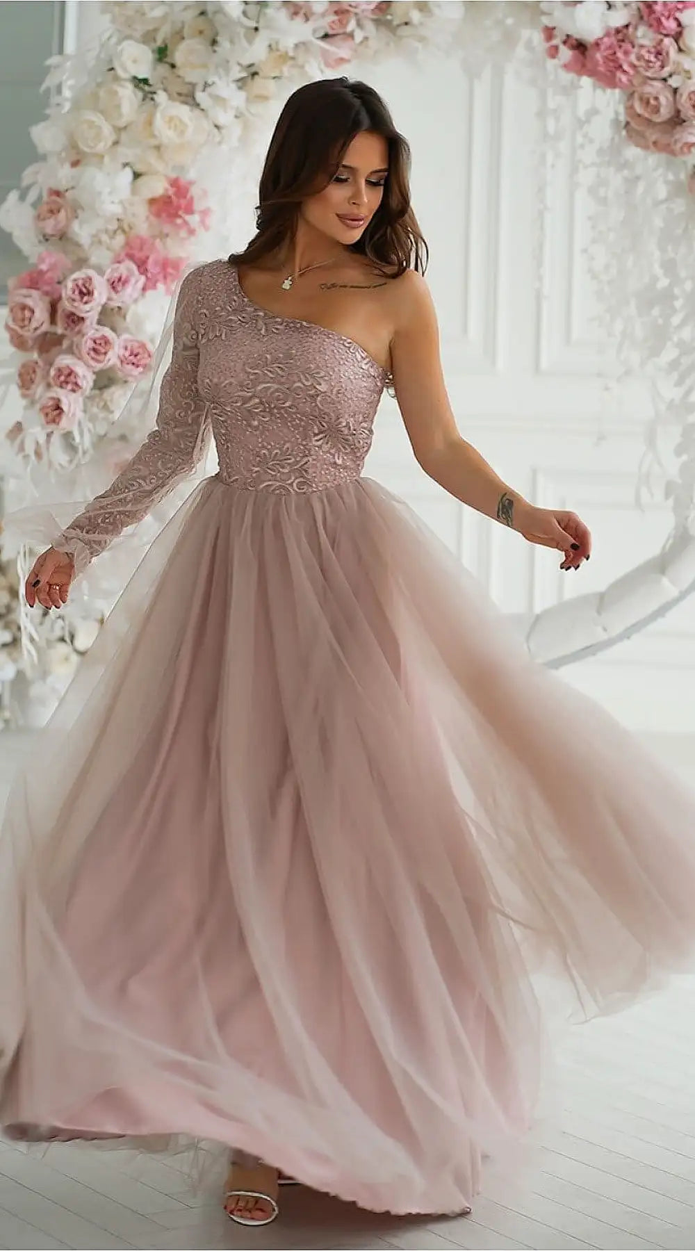 Robe de bal rose poudré