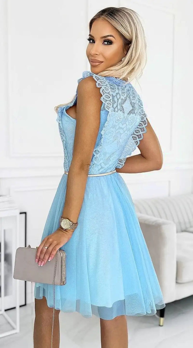 Robe de cocktail bleue haut en dentelle - Madame Robe