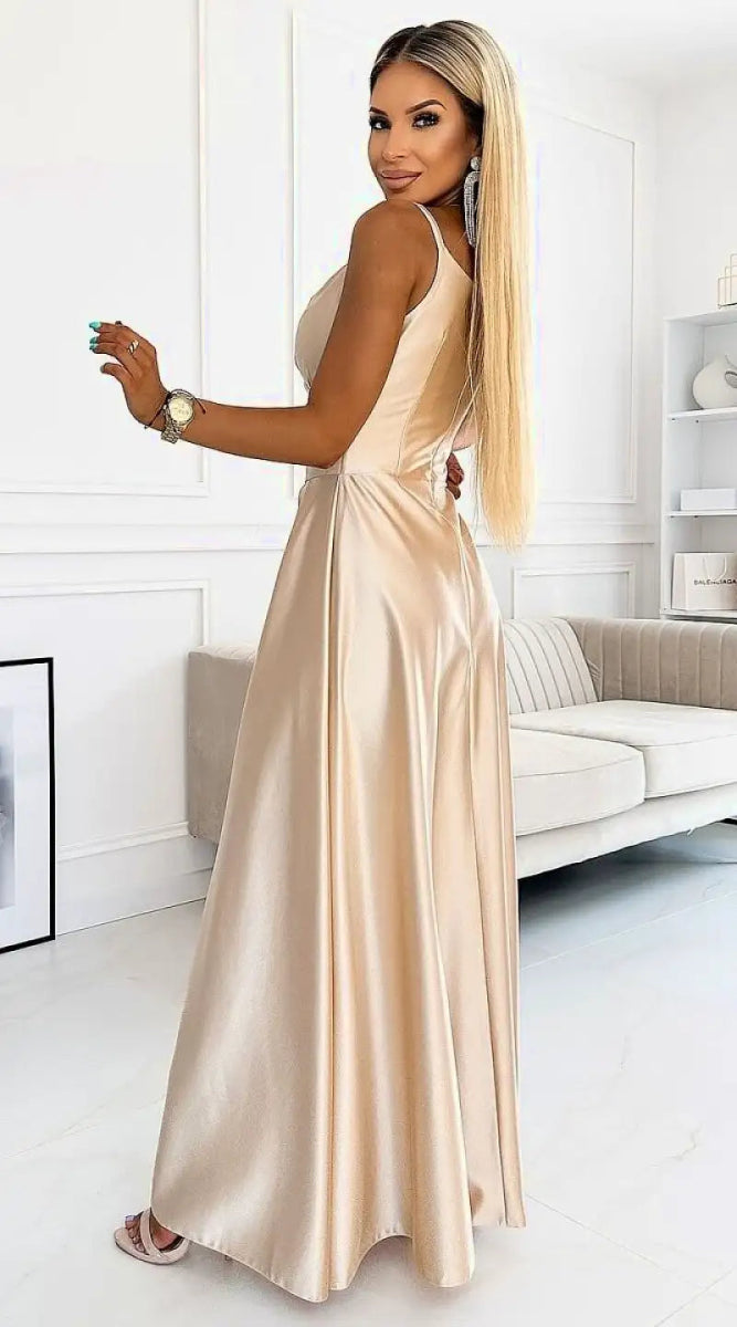 Robe de soirée chic dorée - Madame Robe