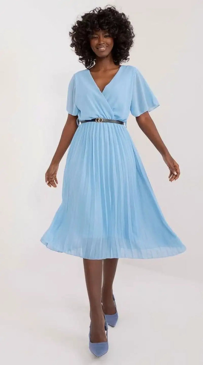 Robe manche courte bleue plissée - Madame Robe